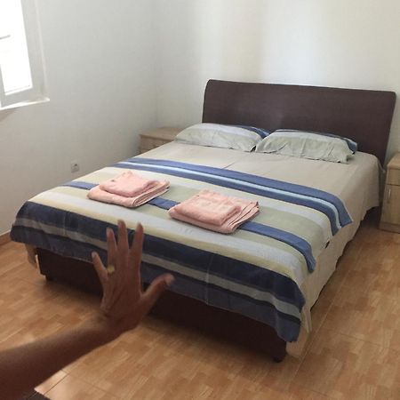 Ruza Vetrova Apartment Bar Ngoại thất bức ảnh