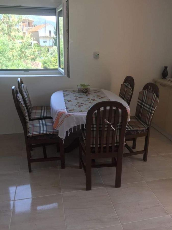 Ruza Vetrova Apartment Bar Ngoại thất bức ảnh