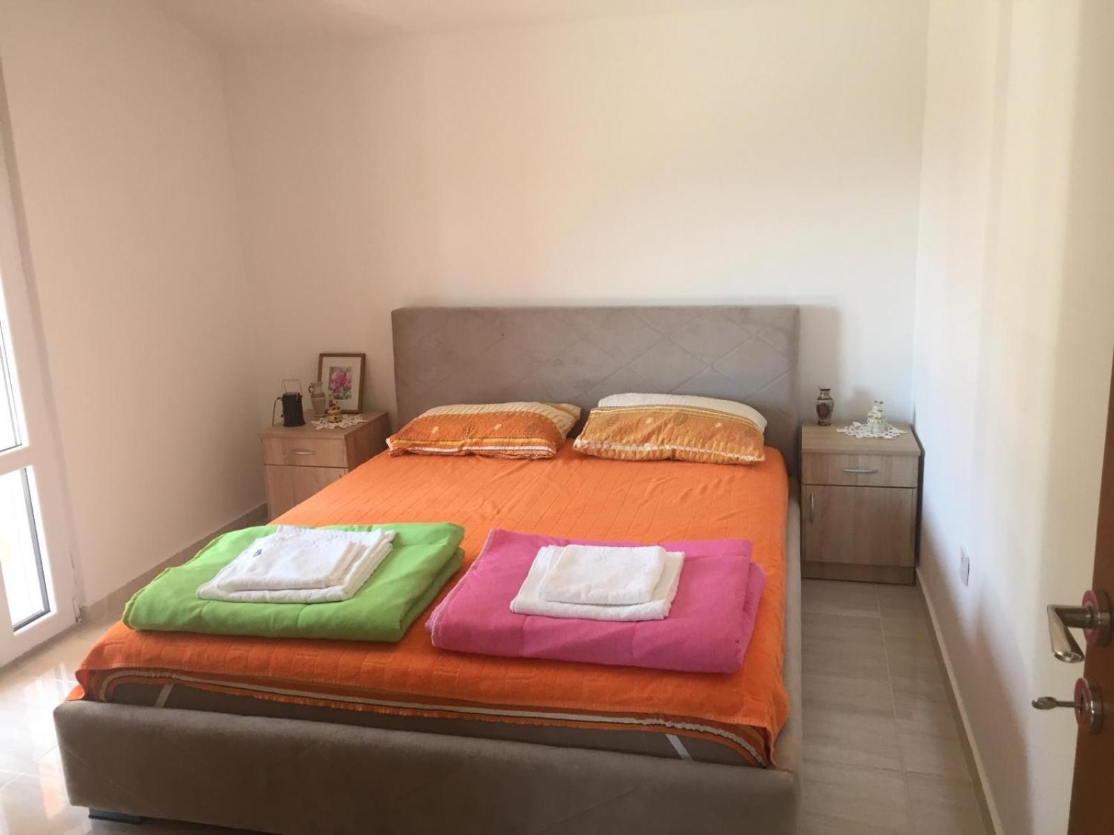 Ruza Vetrova Apartment Bar Ngoại thất bức ảnh